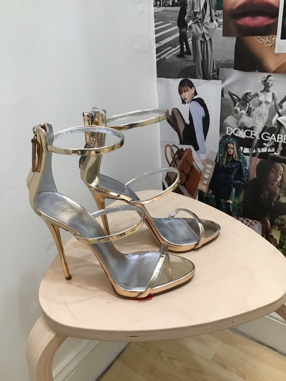 Giuseppe Zanotti Metallic Gold Strappy High Heel Sandals - Picture 6 of 6